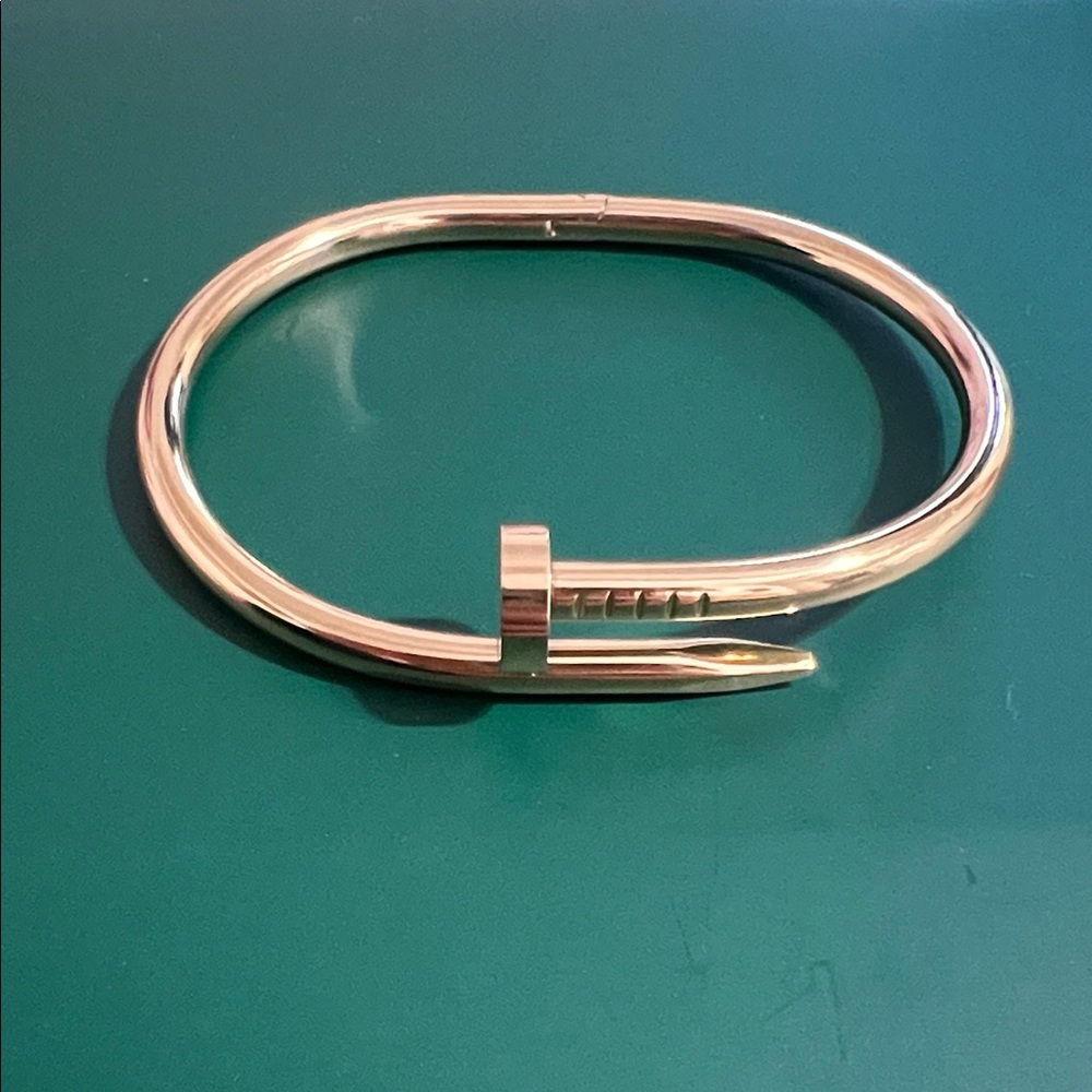 Fashion Silver Nail Design Bracelet